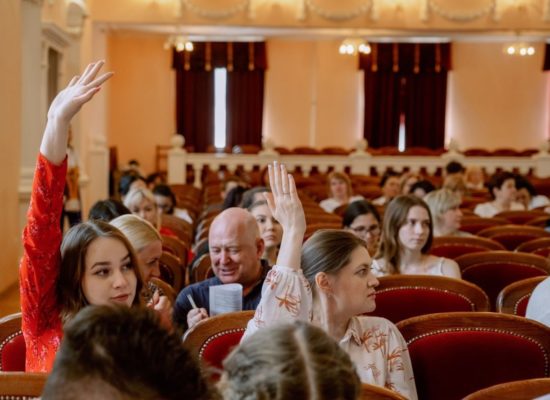 В Казани прошла сессия федерального проекта в поддержку беременных женщин